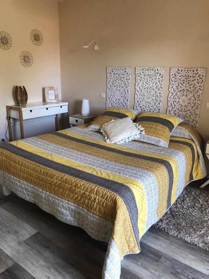 Lagalerne Bed & Breakfast Neuville-de-Poitou Exterior photo