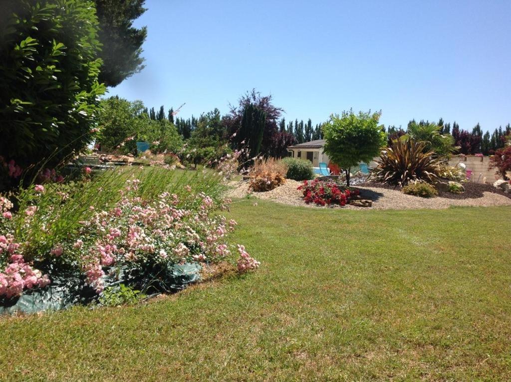 Lagalerne Bed & Breakfast Neuville-de-Poitou Exterior photo
